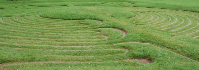 Maze or Labyrinth?